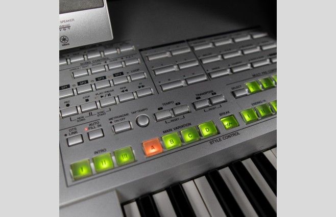 Used Yamaha Tyros 2 Keyboard With MS02 Speakers (SN:GBRALP02238) - Image 9